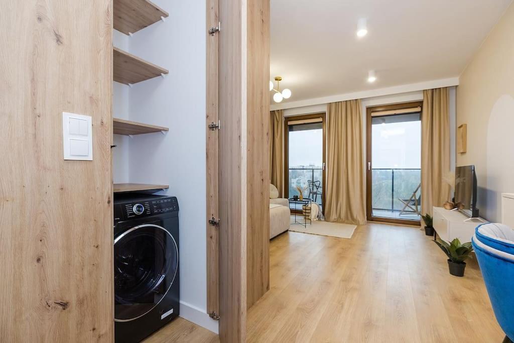 Superapart Klobucka Apt345 Варшава Экстерьер фото